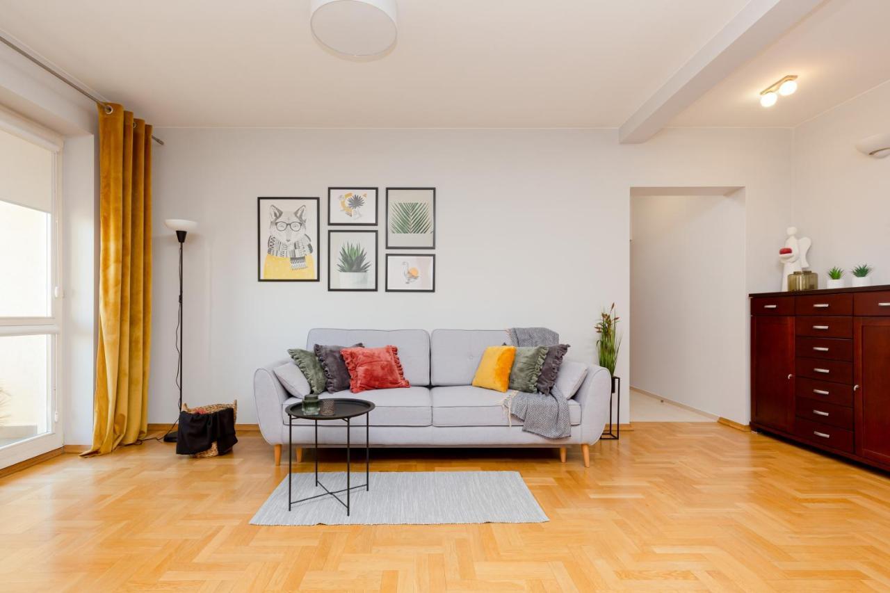 Mokotow Apartment Bluszczanska By Noclegi Renters ワルシャワ エクステリア 写真