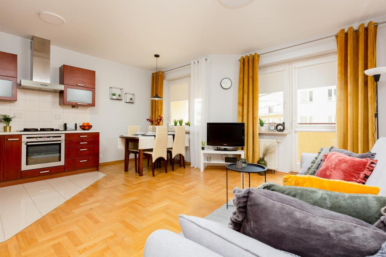 Mokotow Apartment Bluszczanska By Noclegi Renters ワルシャワ エクステリア 写真