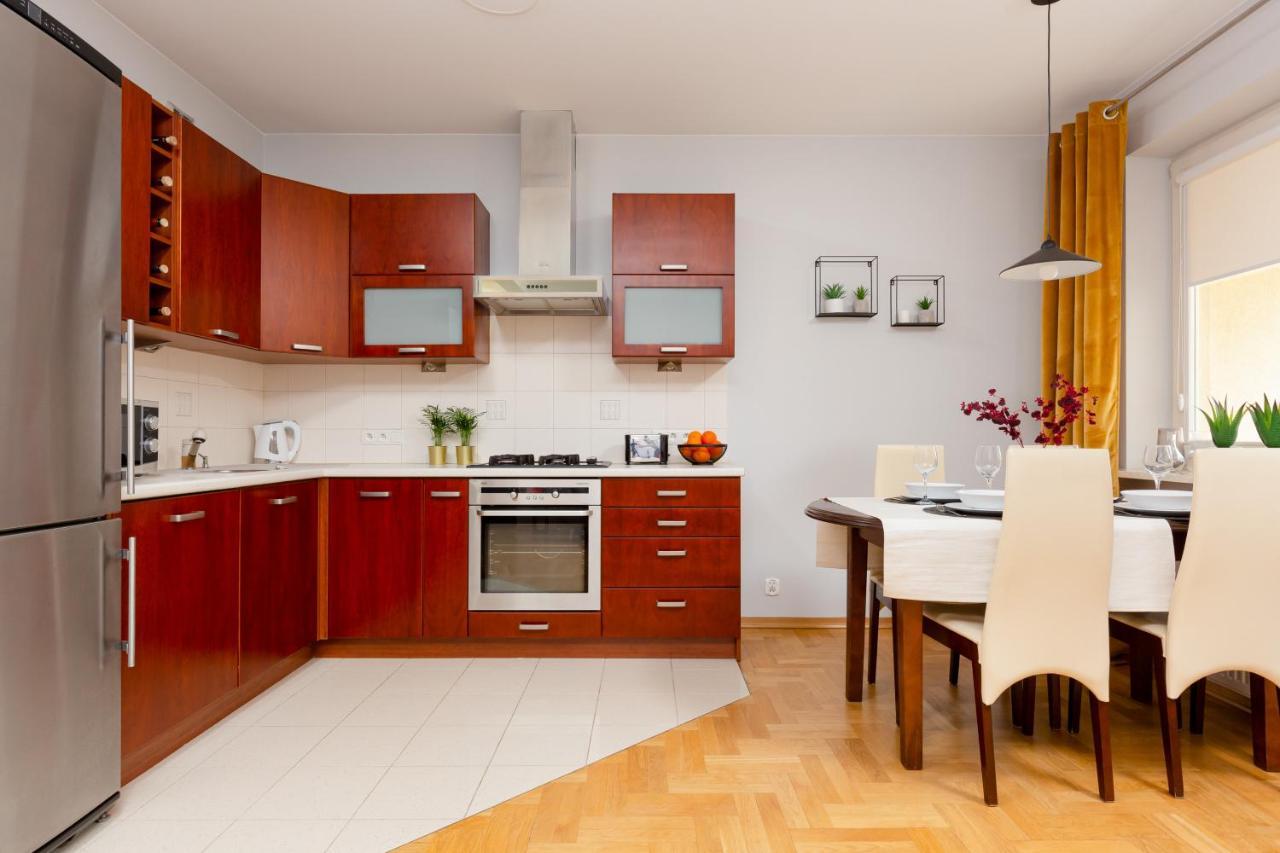 Mokotow Apartment Bluszczanska By Noclegi Renters ワルシャワ エクステリア 写真