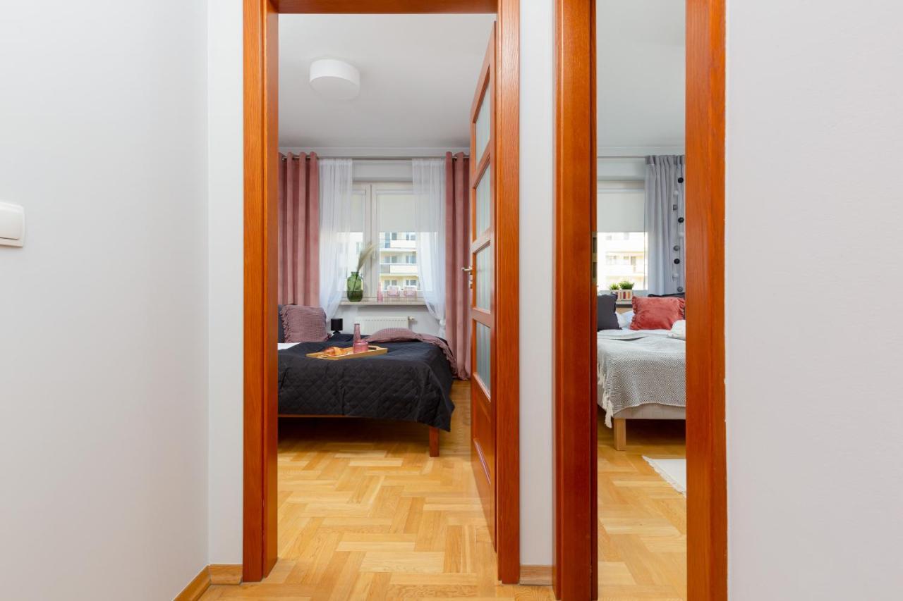 Mokotow Apartment Bluszczanska By Noclegi Renters ワルシャワ エクステリア 写真