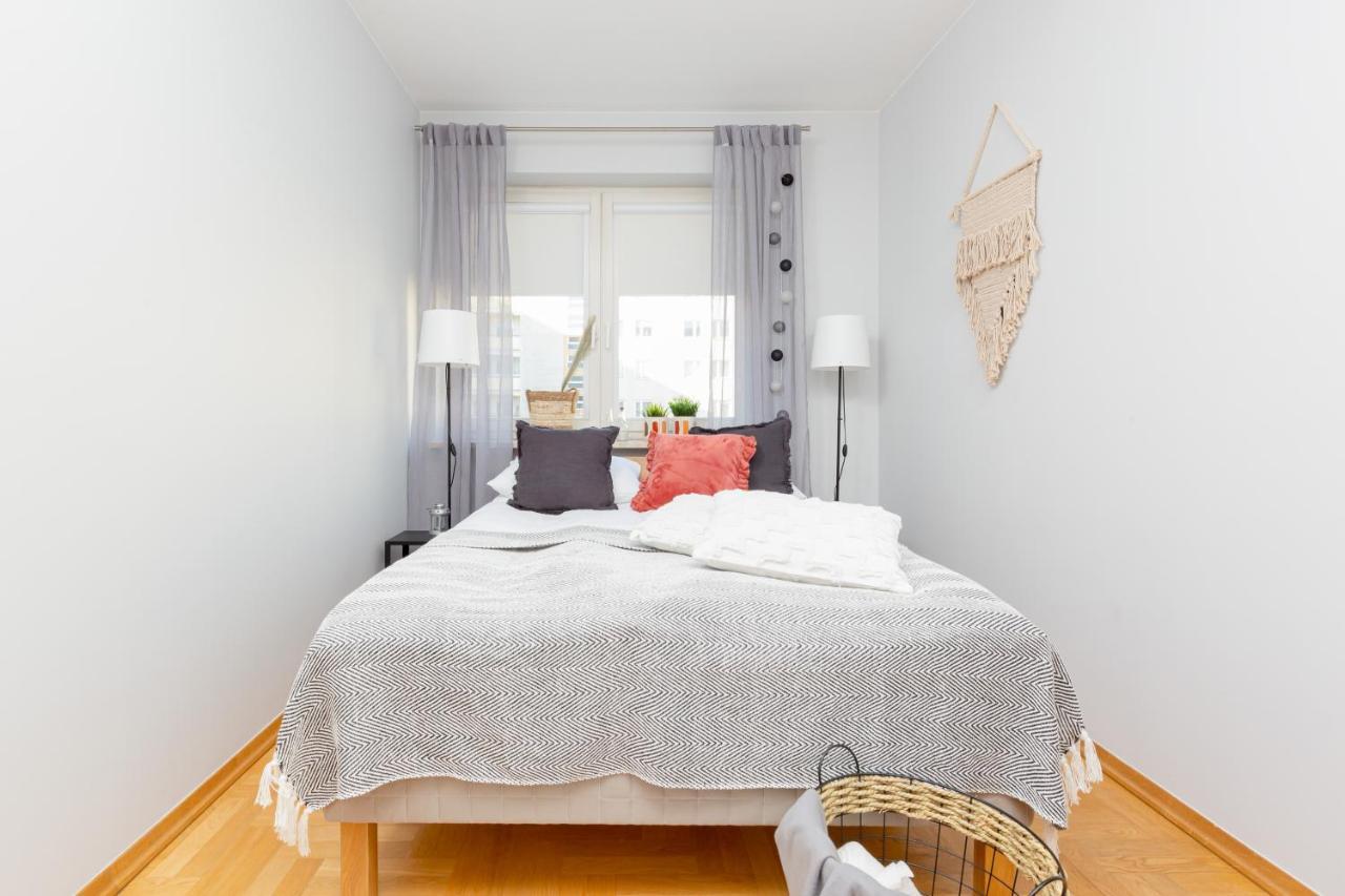 Mokotow Apartment Bluszczanska By Noclegi Renters ワルシャワ エクステリア 写真