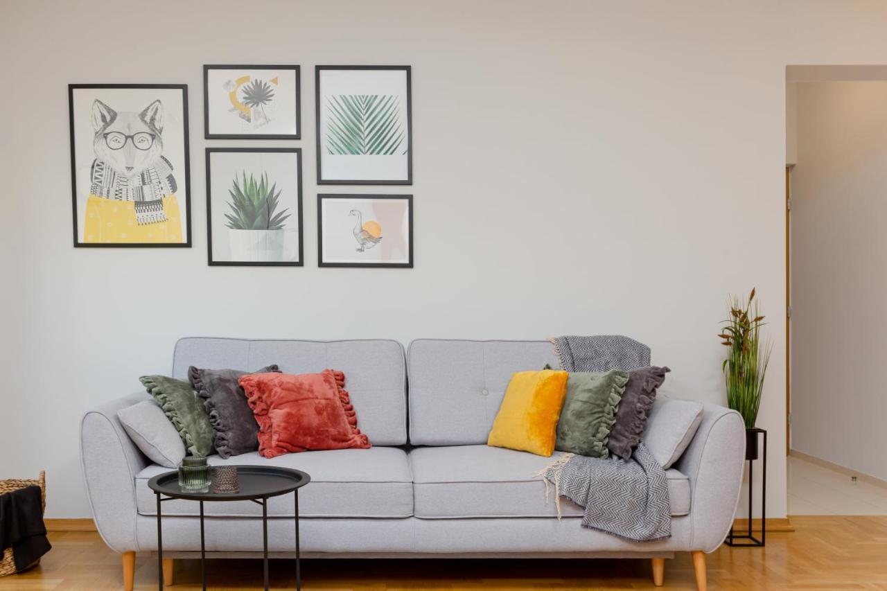 Mokotow Apartment Bluszczanska By Noclegi Renters ワルシャワ エクステリア 写真